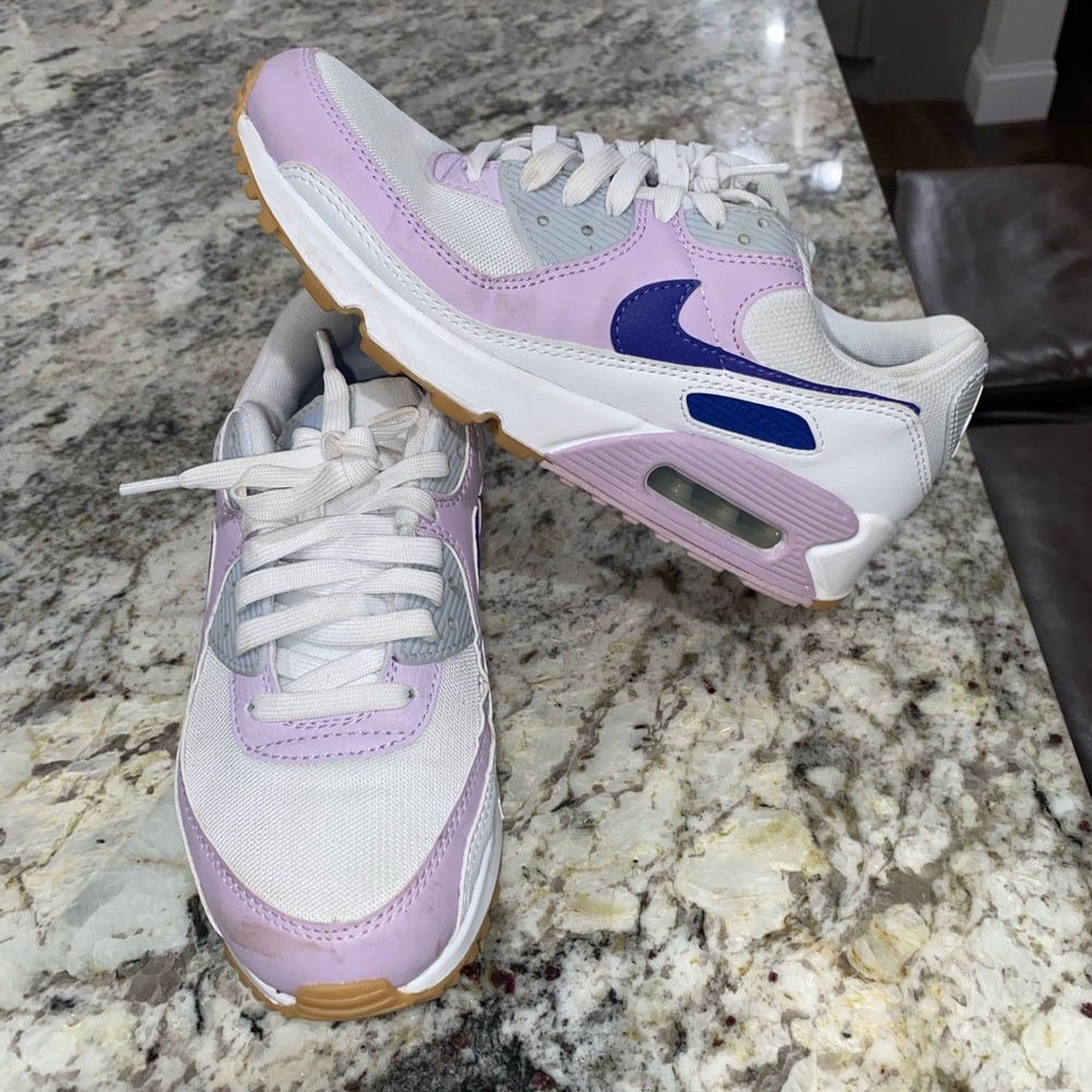 Women’s Air Max 90 “white doll” size 8